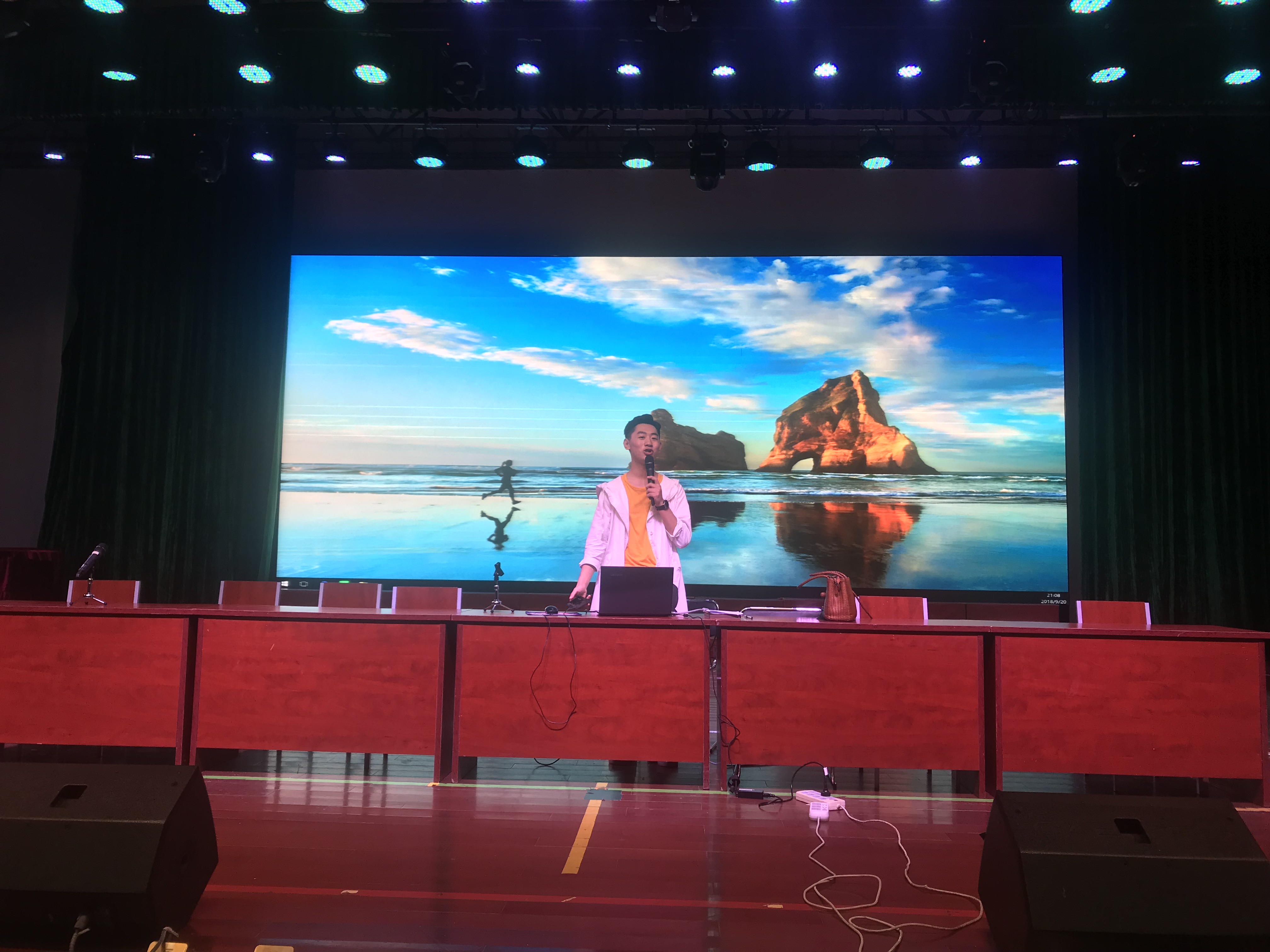 IMG_5051.JPG IMG_5051.JPG